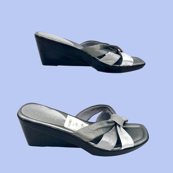 NWT LIZ CLAIBORNE FAYE METALLIC MULTI SILVER WEDGE SANDALS HEELS - 7 - Picture 2 of 11